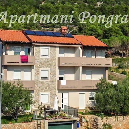 Apartments Pongrac Cres Zewnętrze zdjęcie